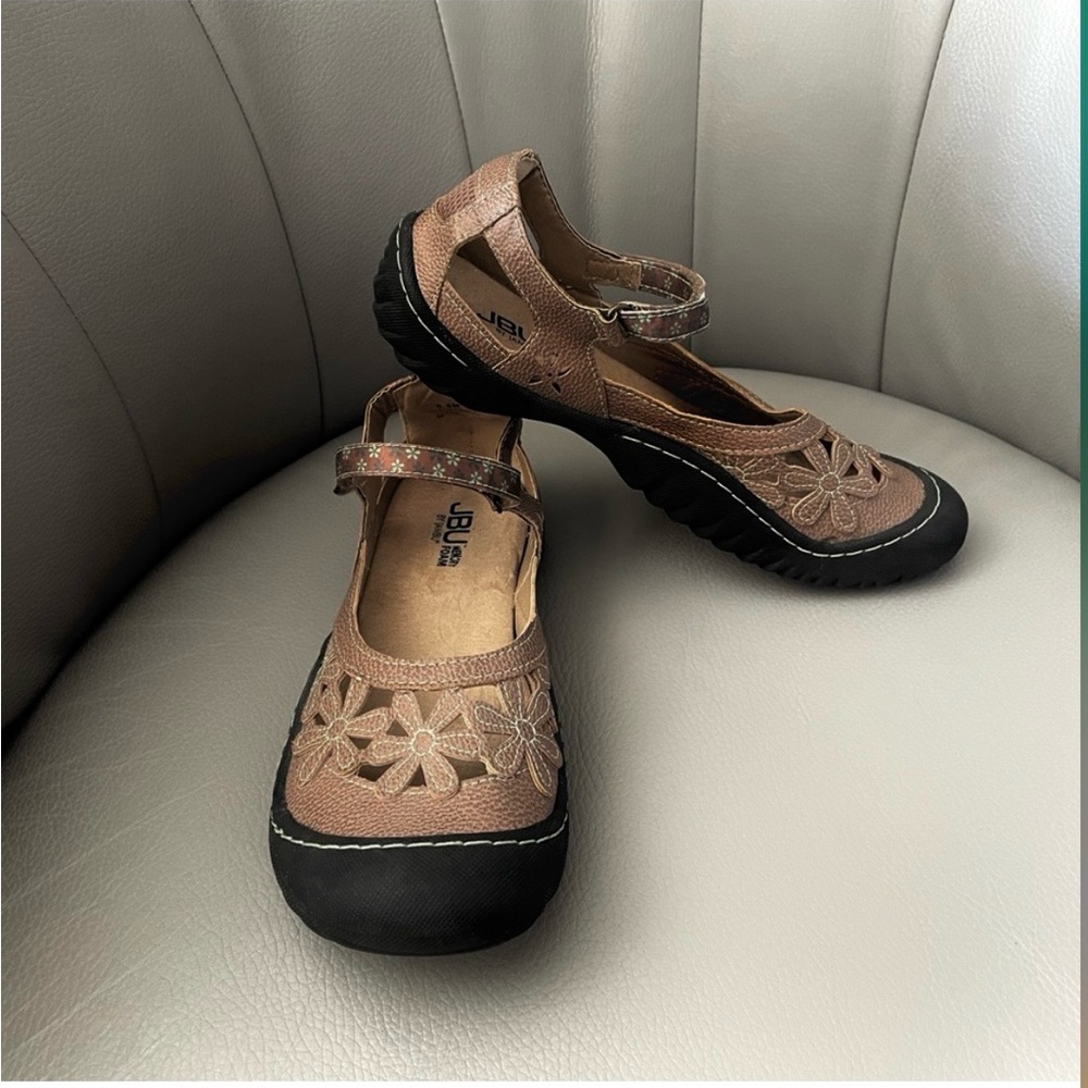 JBU Wildflower Mary Jane Flats with Floral Cutouts